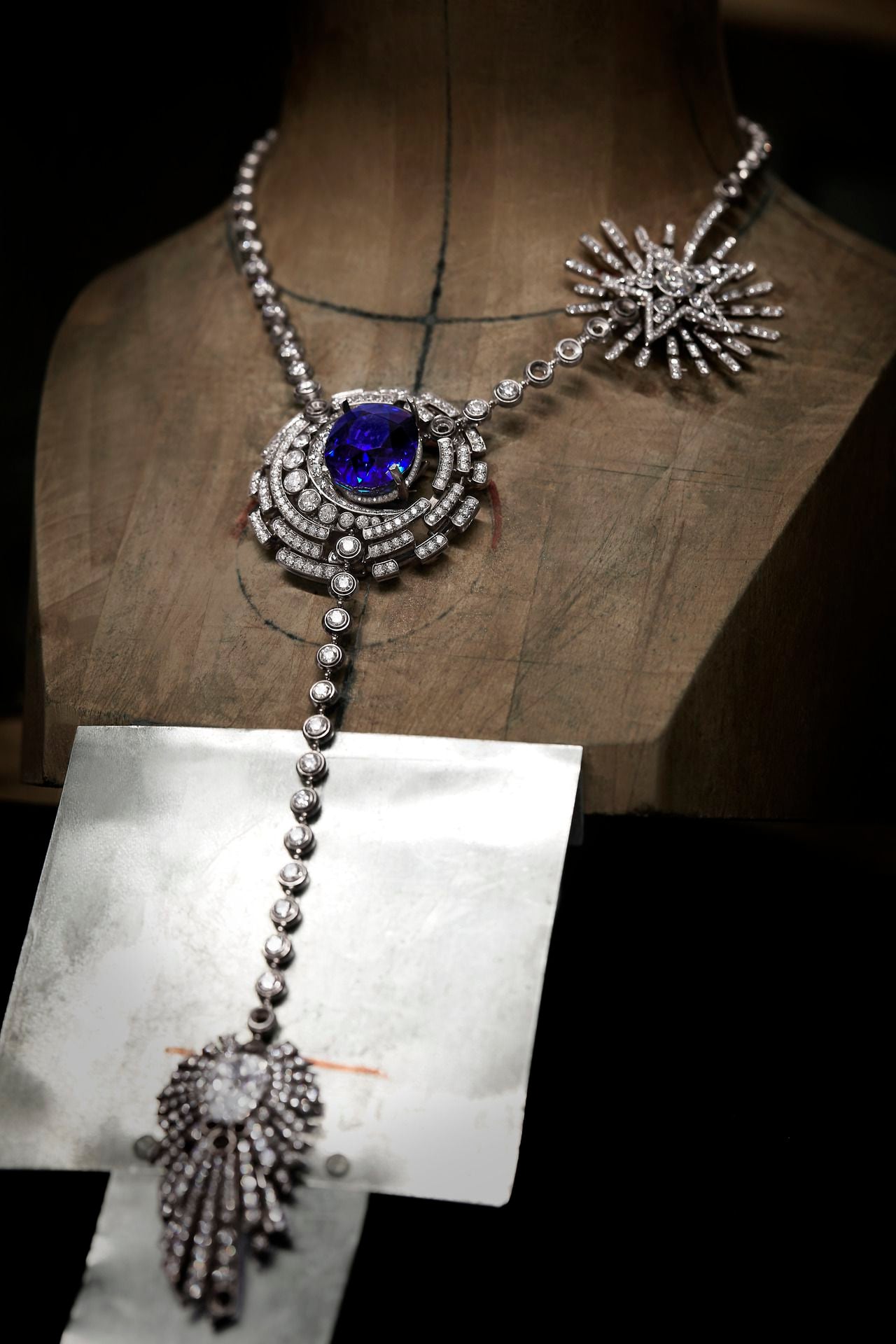 chanel high jewelry book