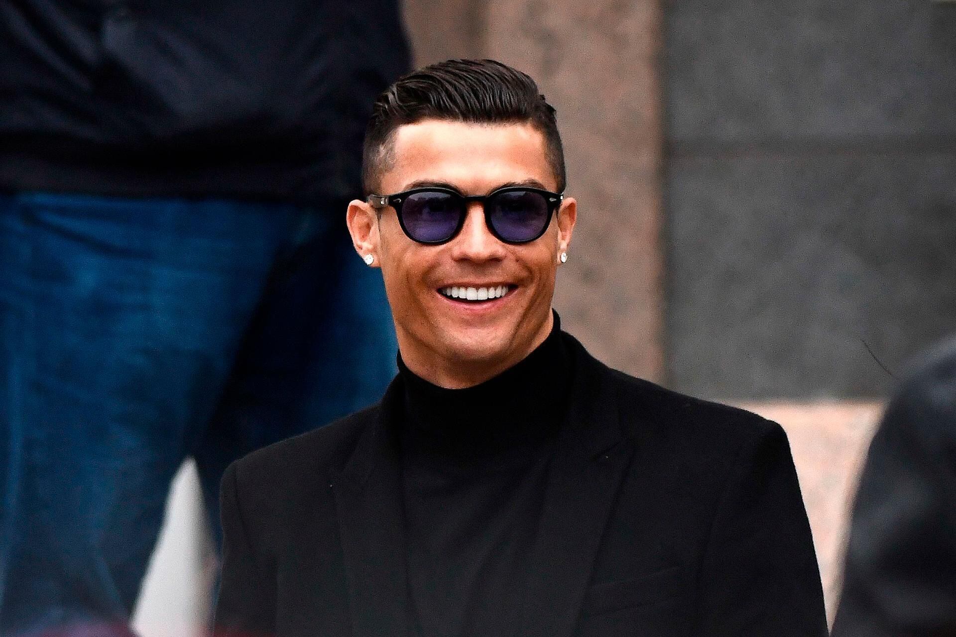 10 interesting facts about Cristiano Ronaldo as the football star