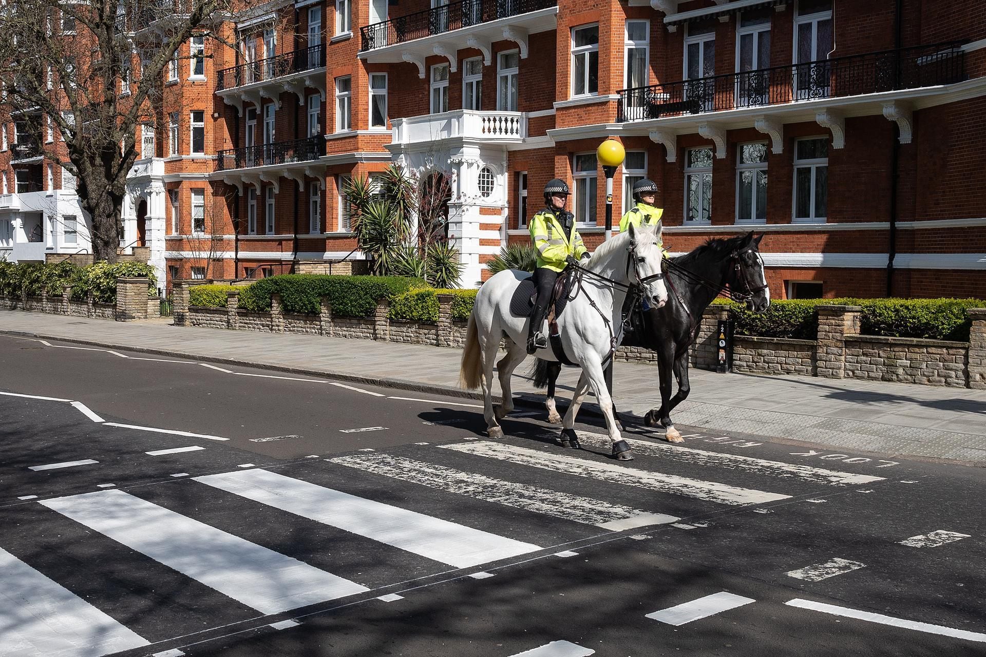 Beatles' Abbey Road crossing repainted during London lockdown - Lonely  Planet