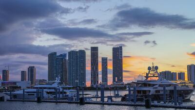 One Thousand Museum comes with sunset vistas towards Biscayne Bay.
