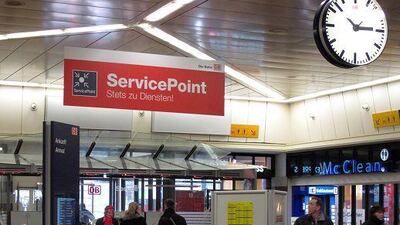 Language campaigners say the use of English in railway stations poses a threat to German culture.