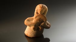 An iron age statuette of a woman with a tambourine, from between 800 and 601 BC, discovered in Gaza. Photo: Alberto Ricci