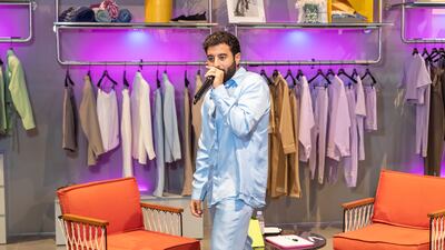 Casa Vince performs for the crowd.