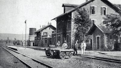 A postcard photo of Riyaq Station taken by Chouha Freres in 1920