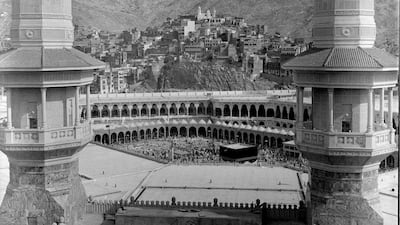 From the Al Ittihad archives: In 1975 the weather was cool during Haj with a million and a half pilgrims, compared to today’s three million plus worshippers.