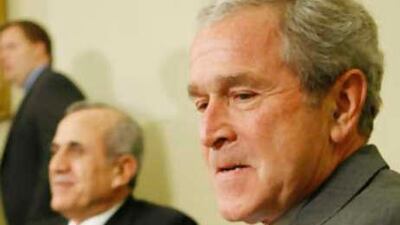President Bush, right, with the President of Lebanon Michel Sleiman, left, during their meeting in the Oval Office of the White House, Thursday, Sept. 25, 2008 in Washington.