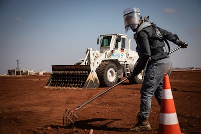 Mine clearance in Saraqeb, north-western Syria. Photo: Halo Trust