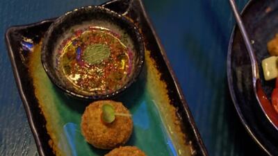 Courgette cakes at Mazi