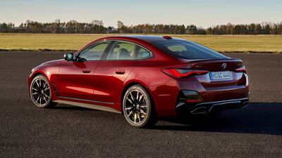 The 420i is propelled by a 2.0-litre four-cylinder turbo motor that ekes out 184 horsepower and 300Nm.