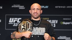 UFC featherweight champion Alexander Volkanovski can surpass Jose Aldo with nine title wins in the division if he beats Movsar Evloev. Chris Whiteoak / The National