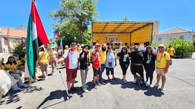 300 young residents from the UAE, priests and volunteers who were part of the 1.5 million people in Lisbon for the World Youth Day addressed by Pope Francis. Photo: Apostolic Vicariate of Southern Arabia