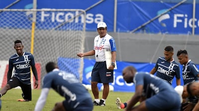 Honduras coach Jorge Luis Pinto conducts a training session at Francisco Morazan stadium in San Pedro Sula. AFP