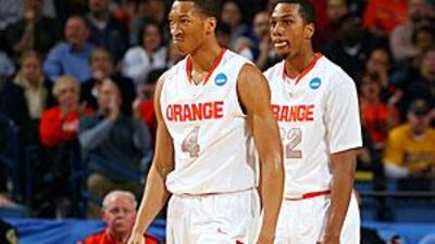 Wes Johnson, left, and Kris Joseph of Syracuse were instrumental in Syracuse's win over Gonzaga on Sunday.