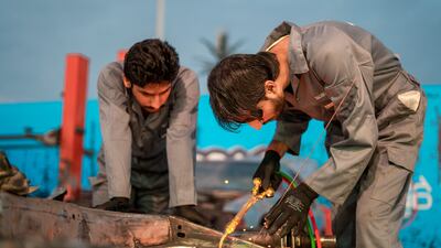 A tyre as a work bench