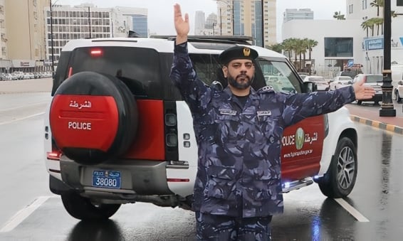 Image linked from the original feed: Fujairah police investigate crash that killed mother and infant daughter