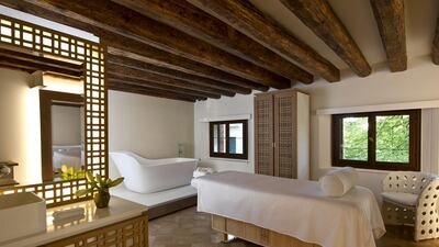 The Spa Treatment Room at Aman Canal Grande Venice. Courtesy of Amanresorts