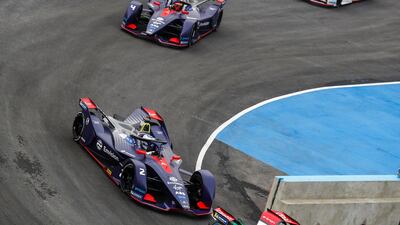 Sam Bird leads Robin Frijns. Getty Images