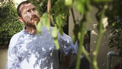 Dubai resident Dan Frawley has set up an aquaponic gardening system to grow vegetables in his back yard. Lee Hoagland / The National