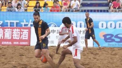 The UAE missed out on a few scoring chances but managed to beat Australia in their final group game yesterday in China. Courtesy Beach Soccer World Wide