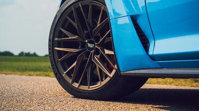 Michelin supplied Pilot Sport 4S tyres