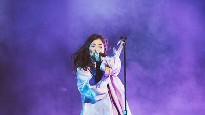 Singer/songwriter wears Madiyah Al Sharqi on stage.