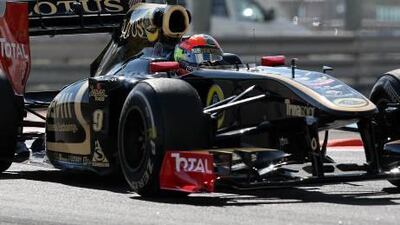ABU DHABI , UNITED ARAB EMIRATES ? Nov 11 : Romain Grosjean of Lotus Renault GP team during the Formula 1 first practice session at the Yas Marina Circuit in Abu Dhabi. ( Pawan Singh / The National ) For Sports. Story by Graham and Gary