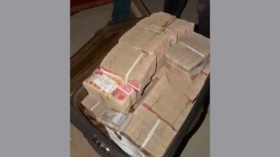 Authorities seized nearly $2 million from an Iraqi former official's home and uncovered six properties in his wife's name. Photo: Iraq Federal Commission of Integrity