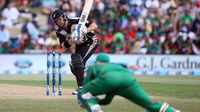 Corey Anderson of New Zealand bats against Bangladesh at Bay Oval in Mount Maunganui on January 8, 2017. Michael Bradley / AFP