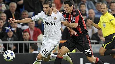 Real Madrid, in white, were dominant against AC Milan in their home leg a fortnight ago.