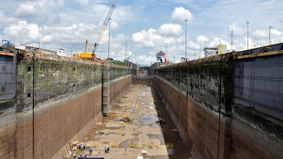 The Miraflores locks western gate during maintenance works. Ed Grimaldo / AFP