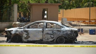 The aftermath of the attack on the French embassy in Ouagadougou. / AFP PHOTO / Ahmed OUOBA
