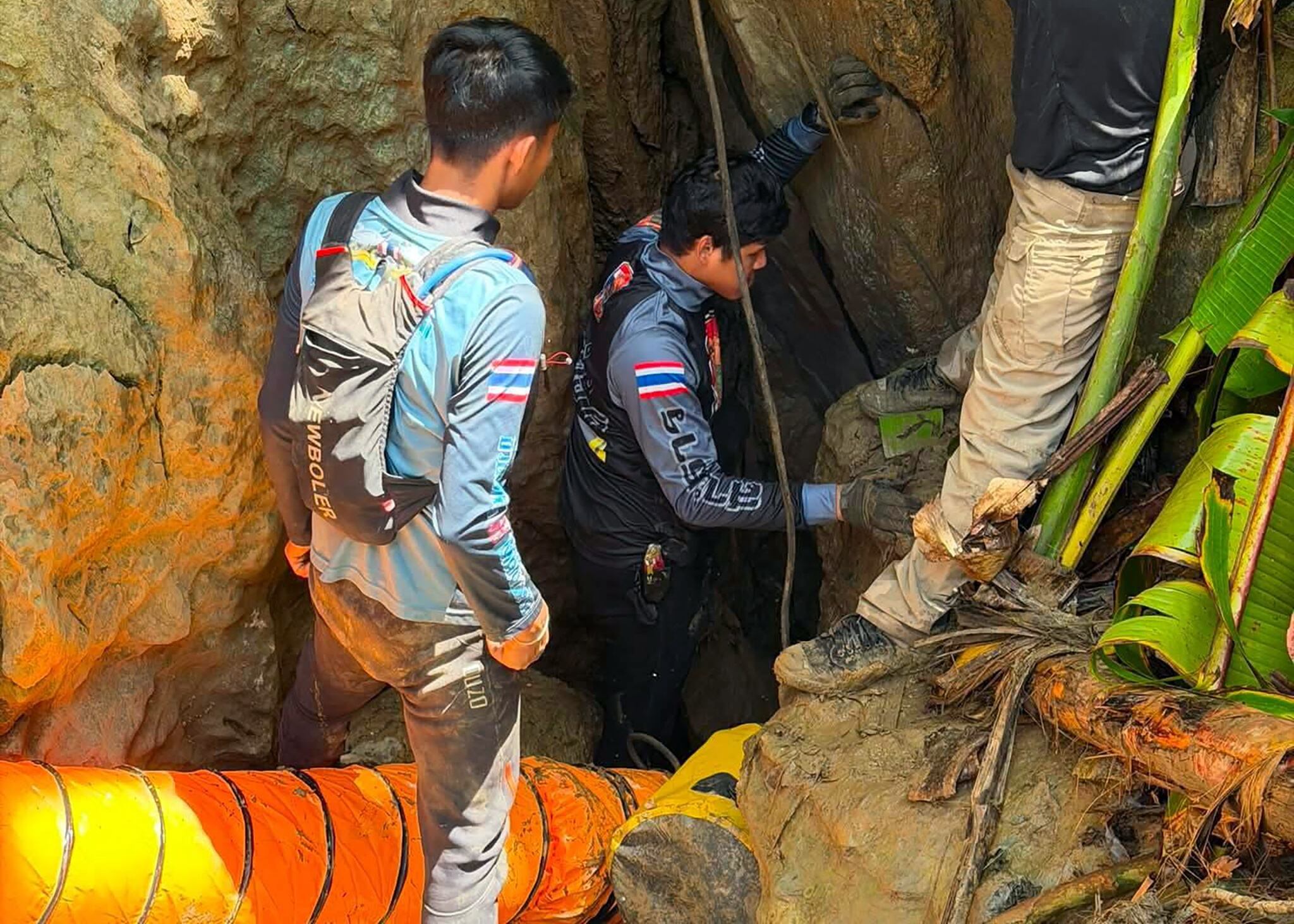 Rescuers in Laos edge closer to villagers trapped in flooded cave for six days