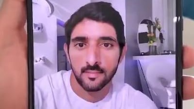 Stage one: The foldable smartphone completely open. Instagram / @faz3