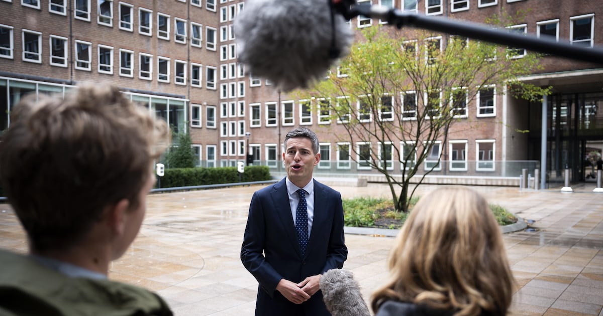 Netherlands 'regrets' Israeli expulsion of Dutch officials over settlement trade ban