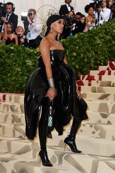 Solange Knowles wearing Iris Van Herpen and a durag to the 2018 Met Gala. Image Getty