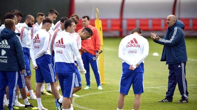 Russia manager Stanislav Cherchesov, right, leads a training session in Novogorsk ahead of the opening match against Saudi Arabia. Alexander Nemenov / AFP
