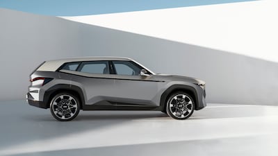 The XM even looks unconventional when viewed from the side, as most of the car’s contours are defined by straight lines.