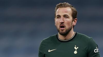 Harry Kane 6 – Struck the post with a free-kick inside the first 13 minutes and continued to work hard to make things happen despite being isolated. His hold-up play was surprisingly disappointing. EPA