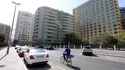 Al Majaz, Sharjah: Q1-Q2 2015 down 2%. Q2 2014-Q2 2015 up 19%. Studio: Dh25,000-Dh35,000. 1BR: Dh35,000-Dh45,000. 2BR: Dh42,000-Dh65,000. 3BR: Dh55,000-Dh90,000. Pawan Singh / The National