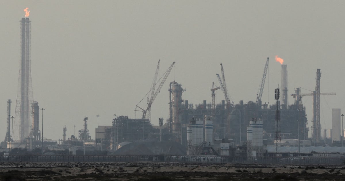 Shell indicates that repairs for Qatar’s LNG facilities might extend until the first quarter of 2027. Shell indicates that repairs for Qatar’s LNG facilities might extend until the first quarter of 2027.