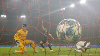 Kepa Arrizabalaga and Cesar Azpilicueta appeal as Quincy Promes of AFC Ajax scores a goal that is later ruled out by VAR for offside. Getty Images