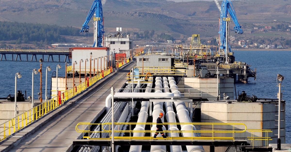 Iraq to sign extension of pipeline deal with Turkey