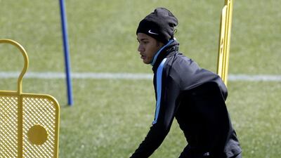 Neymar takes part in the training session. Kiyoshi Ota / EPA