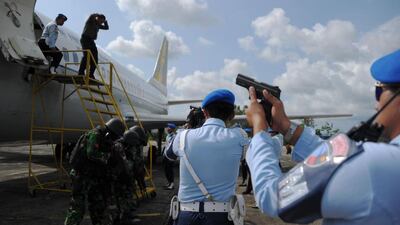 Indonesian Air Force personnel participate in an antiterror drill at the Sultan Iskandar Muda International airport in Banda Aceh. Chaideer Mahyuddin / AFP Photo