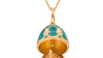 The Palais Tsarskoye Selo turquoise locket pendant. Courtesy Fabergé