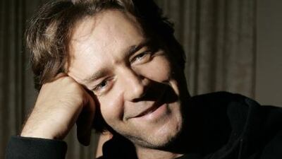 Russell Crowe is said to be in the running to play the relentless Inspector Javert in a screen version of the musical Les Misérables, to be directed next year by Tom Hooper.