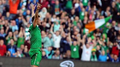 Republic of Ireland striker Robbie Keane celebrates after scoring his team's second goal during Euro 2016 qualifing football match against Gibraltar at the Aviva Stadium in Dublin, Ireland, on October 11, 2014. Paul Faith / AFP