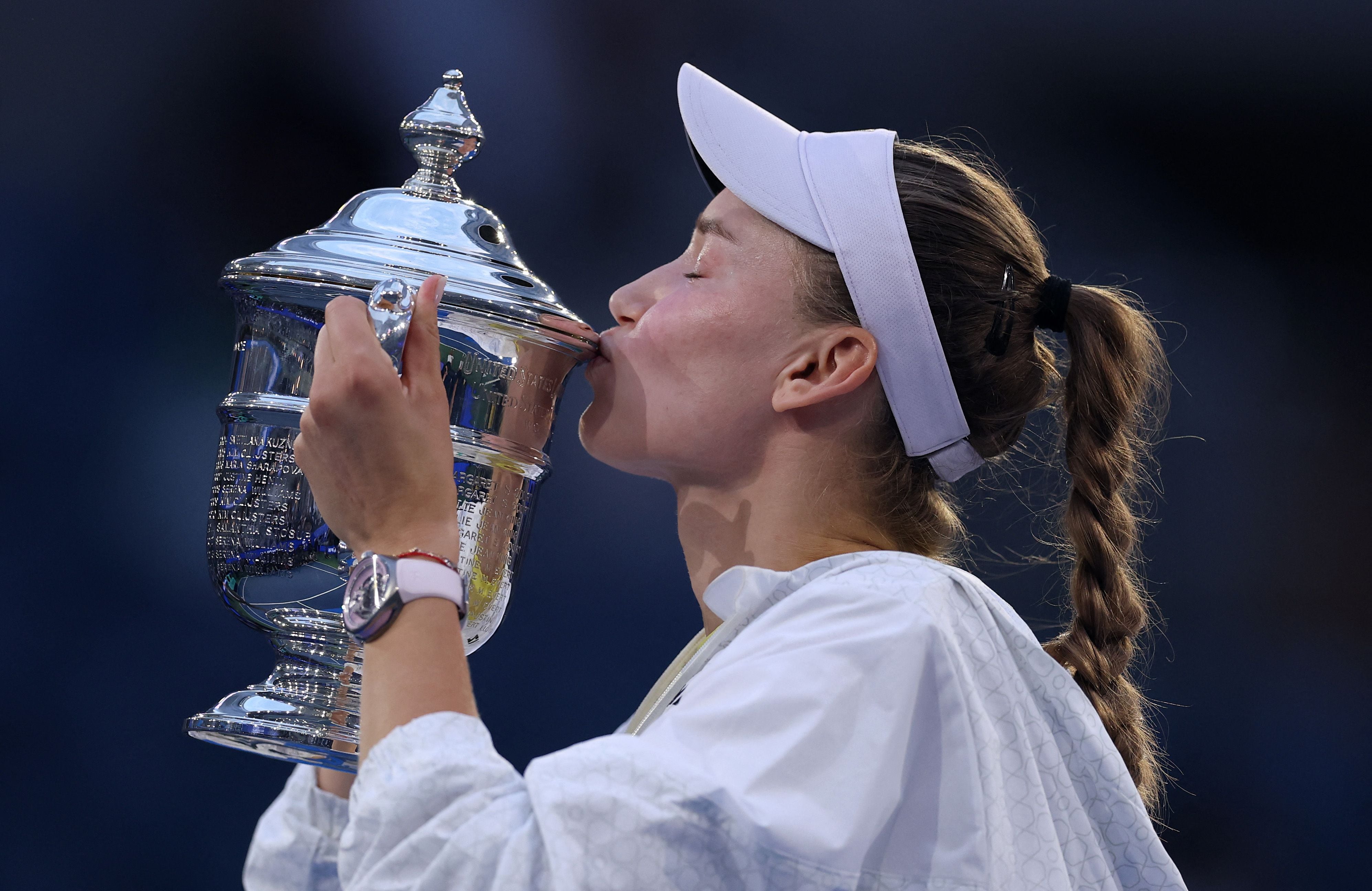 Elena Rybakina Defeats Aryna Sabalenka to Secure US Open Championship Title