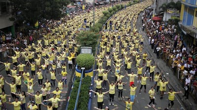 Mandaluyong city achieved the Guinness World Records for the largest Zumba class with an official tally of 12,975 people simultaneously doing Zumba, overthrowing Cebu City’s record of 8,232 people held in October 2014, a Guinness World Records official said. Lorgina Minguito / Reuters