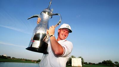 1994 – ELS’ FANTASTIC FIRST It has been overlooked in the mists of time, given the 66 global wins Ernie Els has amassed, but his first European Tour win was recorded in Dubai in 1994 – with an exclamation point. Els opened with an 11-under 61 and beat Greg Norman by six shots. Both remain event records. Five months later, he won his first US Open. 2003 – SUPER SUBSTITUTE With trouble again brewing in the Gulf region in 2003, Tiger Woods was a last-minute withdrawal. Added to the field was Robert-Jan Derksen, who was not ranked in the world top 3,000. The Dutchman claimed his first European Tour title by beating Ernie Els by a stroke. “It’s the biggest shock of my life – unbelievable,” Derksen said.